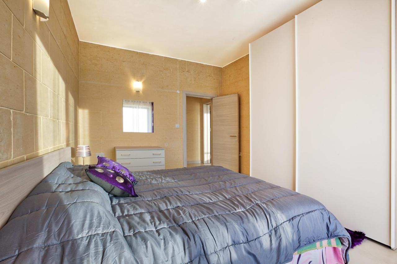 Summer Fields Penthouse With Amazing Views Lejlighed Sannat Eksteriør billede